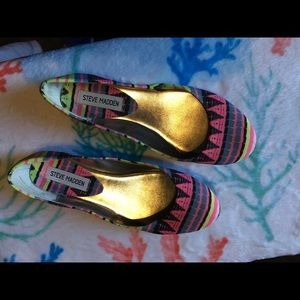 Steve Madden fabric flats